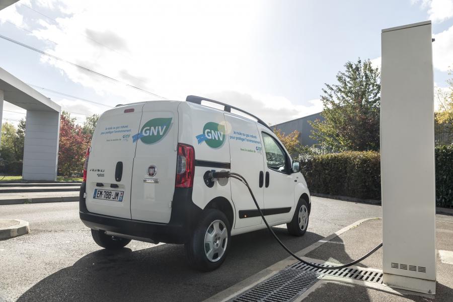  Fiat Fiorino Natural Power (225) 2016 года  (фото 11 из 26)